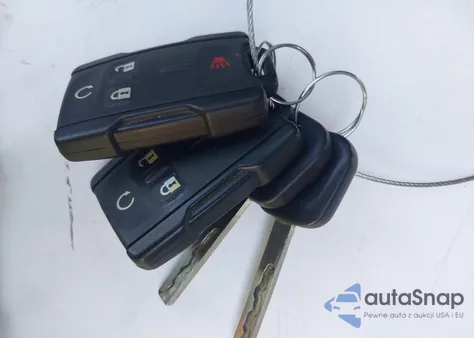 2018 Chevrolet Silverado 1500 2Lt z USA, uszkodzony, nr VIN 1GCVKREC6JZ375914